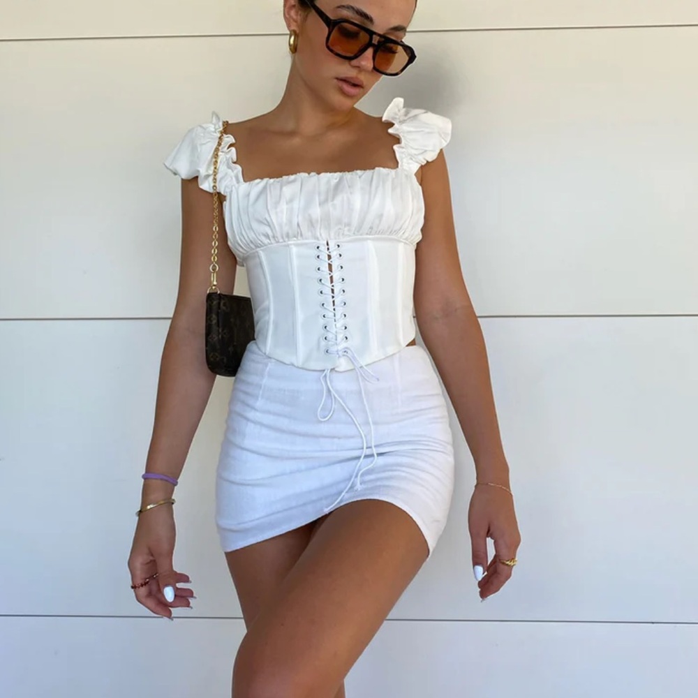 Princess Polly white skirt!